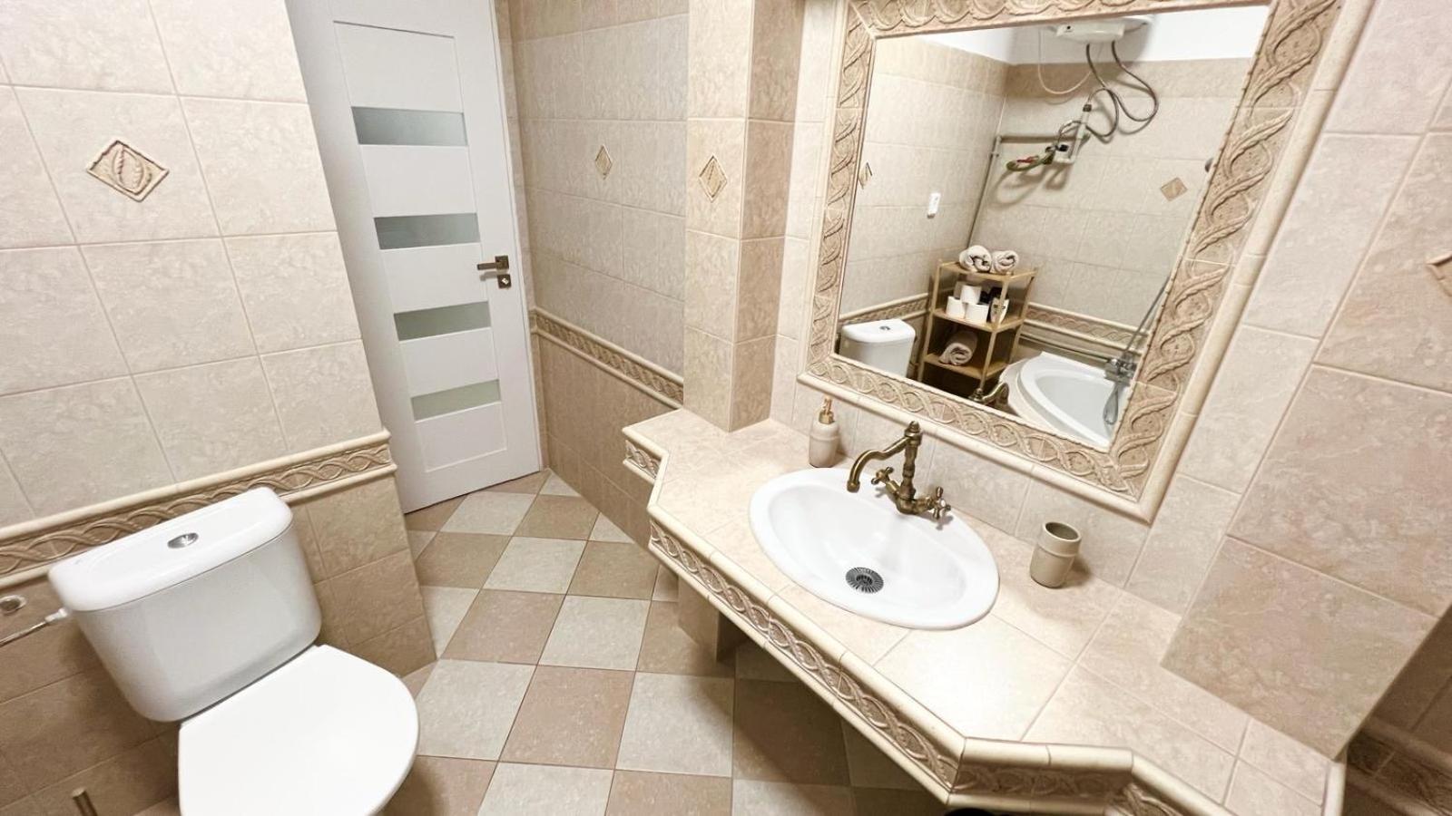Penzion U Radnice , Byt 5 Znojmo Ngoại thất bức ảnh