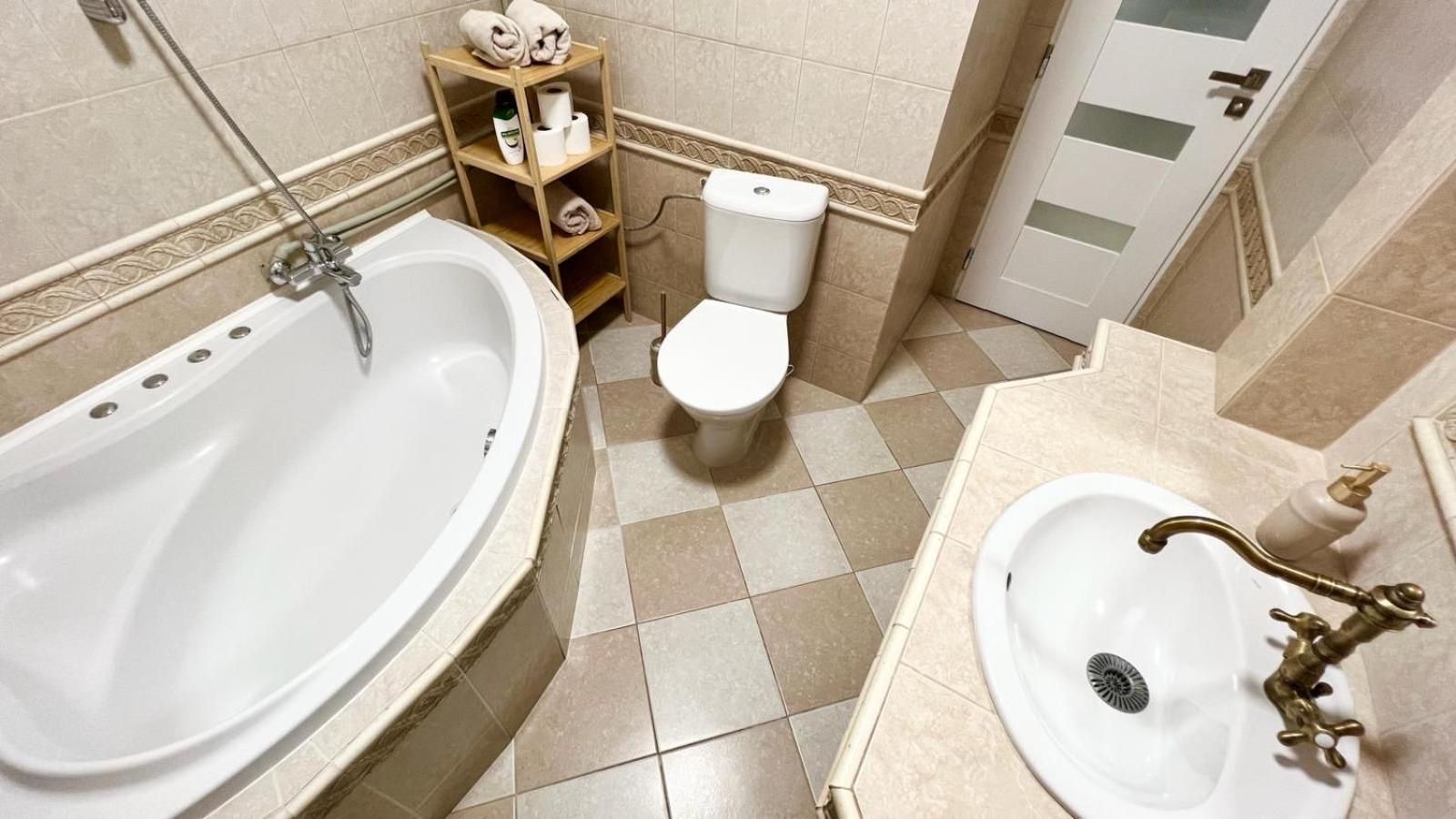 Penzion U Radnice , Byt 5 Znojmo Ngoại thất bức ảnh